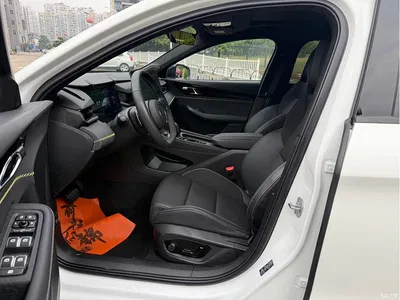 2025 Lynk & Co 03 2.0TD DCT Champion Pro, фото 4, лот 10478895