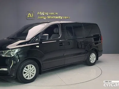 2019 Hyundai Starex Van 5-Seater, фото 1, лот 11198145