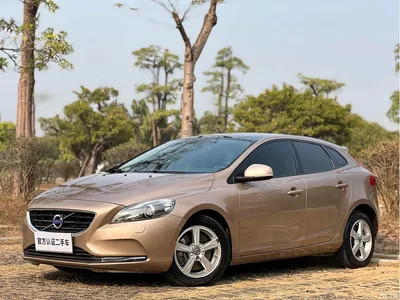 2016 Volvo V40 T3 Comfort Edition, фото 1, лот 10353895