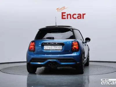 2022 Mini Cooper Classic, фото 4, лот 10106117