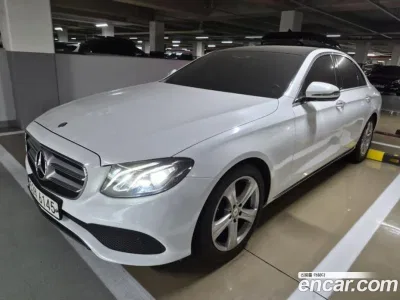 2017 Mercedes-Benz E-Class E200 Avantgarde, фото 2, лот 10522835