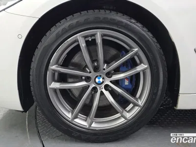 2018 BMW 5-Series 530i M Sport Package Plus, фото 4, лот 10054685