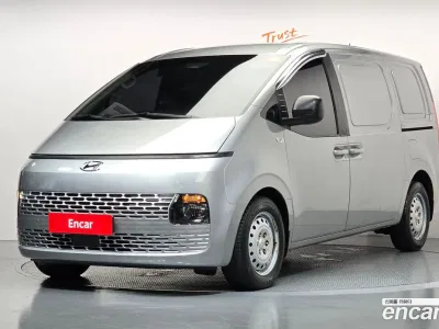 2023 Hyundai Staria Cargo 3-Seater, фото 1, лот 10145011
