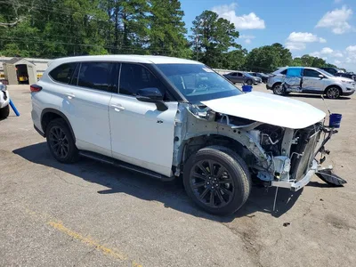 2022 TOYOTA HIGHLANDER LE, фото 4, лот 10556385
