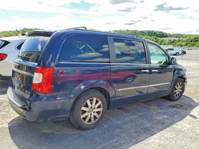 2012 CHRYSLER TOWN & COUNTRY TOURING L, фото 3, лот 10866151