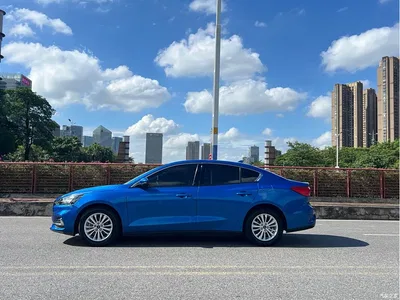 2021 Ford Focus Sedan EcoBoost 180 Auto Trend, фото 3, лот 10293487