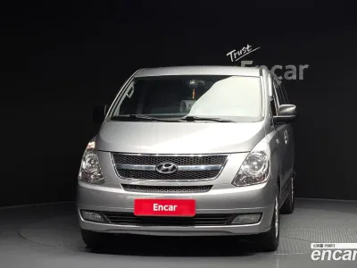 2016 Hyundai Starex 11-Seater Wagon, фото 2, лот 10192654