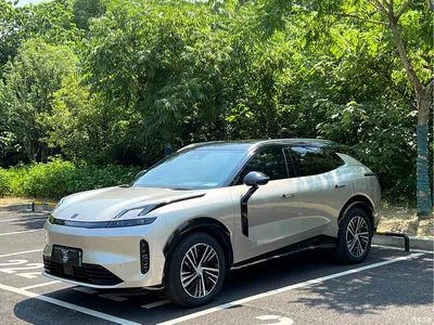 2023 Lynk & Co 08 EM-P 120km Long Range Pro, фото 1, лот 10445619