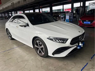 2024 Mercedes A Klasse, фото 2, лот 10247623
