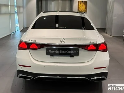 2025 Mercedes-Benz E-Class E300 4MATIC AMG Line, фото 3, лот 10078143