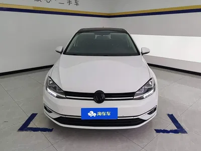 2020 Volkswagen Golf Beloved Edition 200TSI DSG Comfort Progressive, фото 2, лот 10421012