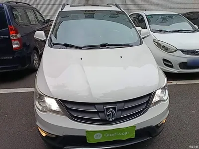 2014 Baojun 730 1.5L Manual Luxury Navigation ESP Edition 7-Seater, фото 3, лот 11162428