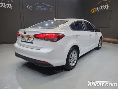 2017 Kia K3 Deluxe, фото 2, лот 10109815