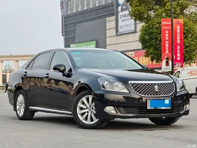 2011 Toyota Crown 2.5L Royal Leather Sunroof Special Edition, фото 2, лот 10271114