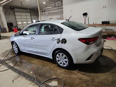 2022 KIA RIO LX, фото 2, лот 10778852