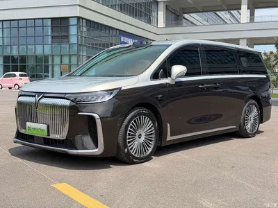 2025 Voyah Auto Voyah Dreamer PHEV AWD Flagship Qian Kun Edition, фото 1, лот 10358062