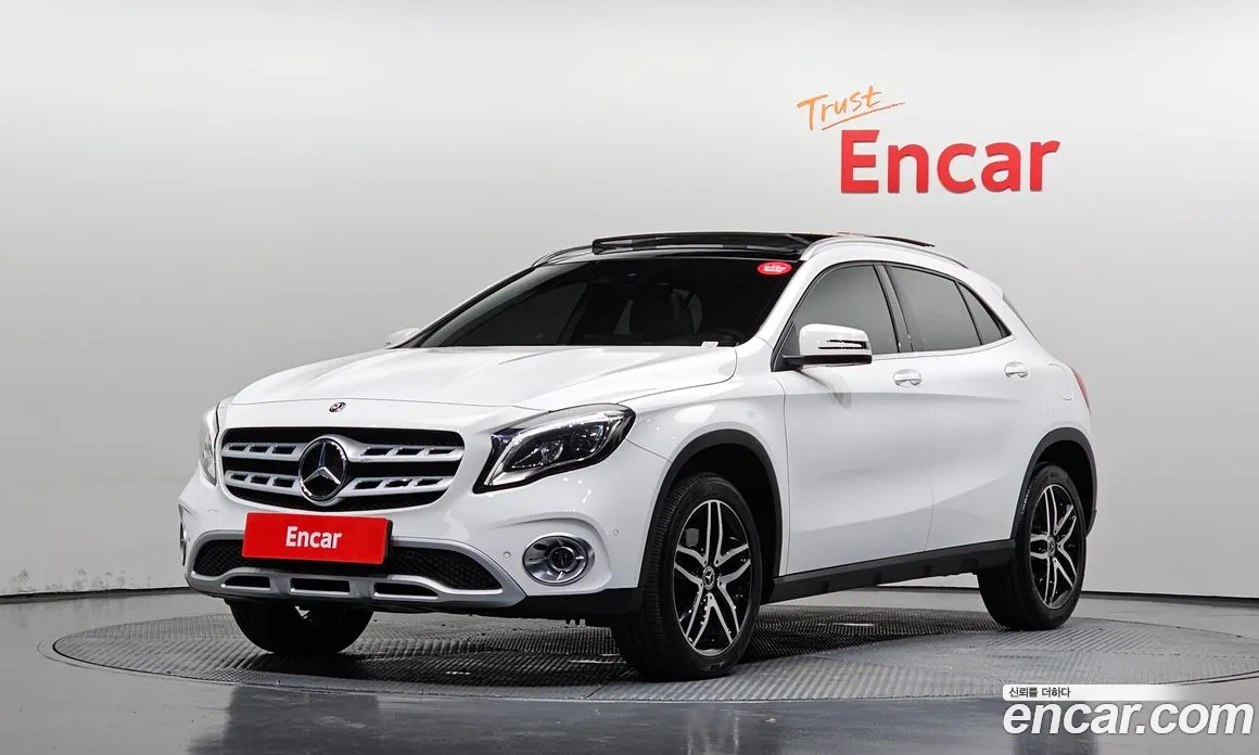 2019 Mercedes-Benz GLA-Class GLA220 Premium, фото 1, лот 11019356