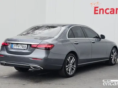 2021 Mercedes-Benz E-Class E350 4MATIC Avantgarde, фото 1, лот 10063734