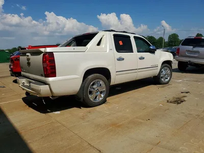 2010 CHEVROLET AVALANCHE LTZ, фото 3, лот 10724320