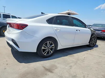 2023 KIA FORTE LXS, фото 3, лот 10779245