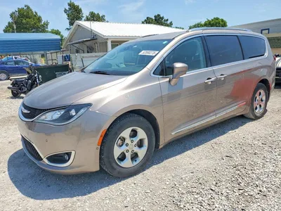 2017 CHRYSLER PACIFICA TOURING L PLUS, фото 1, лот 10864336
