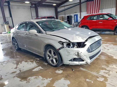 2015 FORD FUSION SE, фото 4, лот 10528544