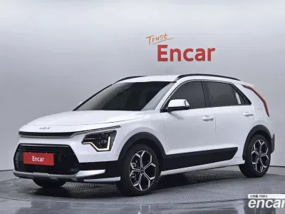 2024 Kia Niro Signature, фото 1, лот 10113428