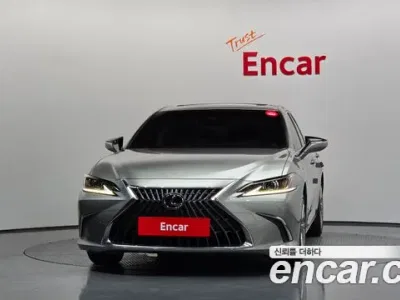 2023 Lexus ES 300h Luxury Plus, фото 3, лот 10032787