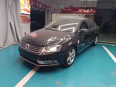 2015 Volkswagen Magotan Facelift 2.0TSI Premium, фото 2, лот 10437789