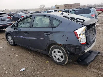 2010 TOYOTA PRIUS III, фото 2, лот 10558486