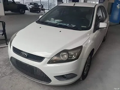 2013 Ford Focus Hatchback Classic 1.8L Manual Base, фото 1, лот 10420724