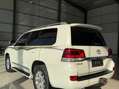 2016 Toyota Land Cruiser (Import), фото 4, лот 10318376