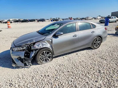 2023 KIA FORTE LXS, фото 1, лот 10786596