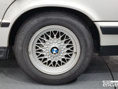 1995 BMW 5-Series 520i, фото 4, лот 10057118