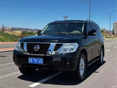 2014 Nissan Patrol 5.6L LE, фото 1, лот 10354998