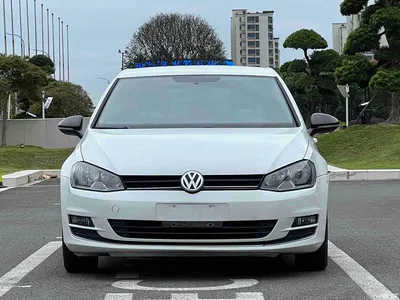 2016 Volkswagen Golf 1.6L Automatic Fashion, фото 2, лот 11484437