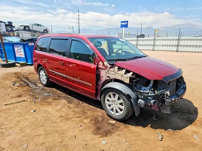 2016 CHRYSLER TOWN & COUNTRY TOURING, фото 4, лот 10865956