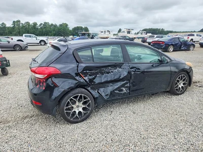 2016 KIA FORTE5 LX, фото 3, лот 10978930