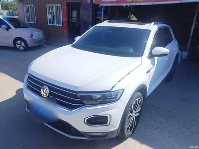 2018 Volkswagen T-ROC 280TSI DSG 4WD Luxury (China V), фото 2, лот 11227544