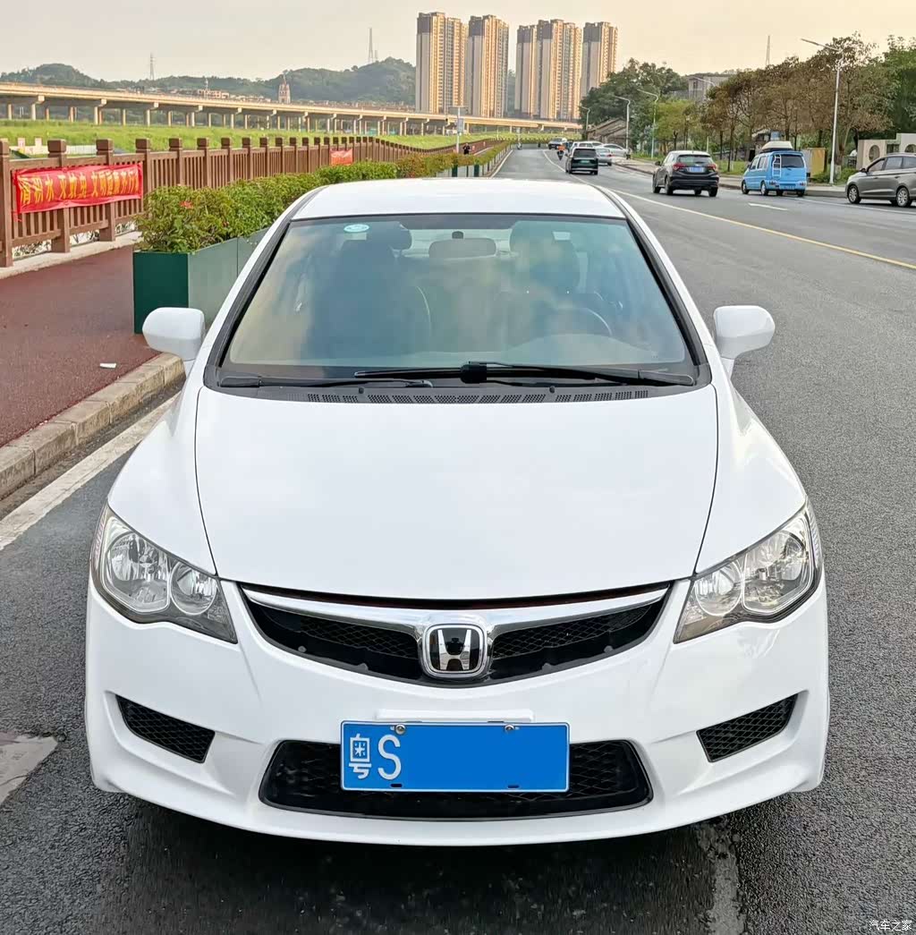 2012 CIIMO CIIMO 1.8L Automatic, фото 3, лот 11153412