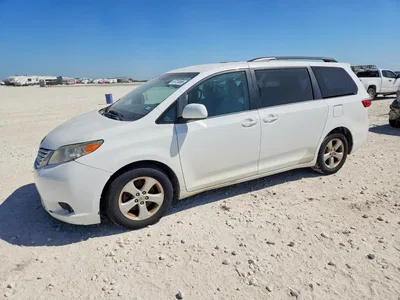 2015 TOYOTA SIENNA LE, фото 1, лот 10530113