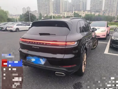 2024 Porsche Cayenne 3.0T, фото 2, лот 10386335