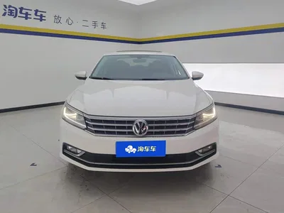 2017 Volkswagen Passat 330TSI DSG Luxury, фото 2, лот 10399031