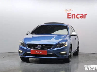2015 Volvo S60 T5 R-Design, фото 3, лот 10171521