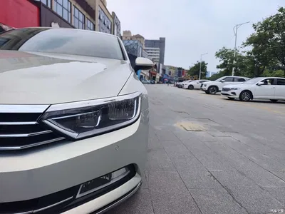2017 Volkswagen Magotan 330TSI DSG Luxury, фото 2, лот 10436238