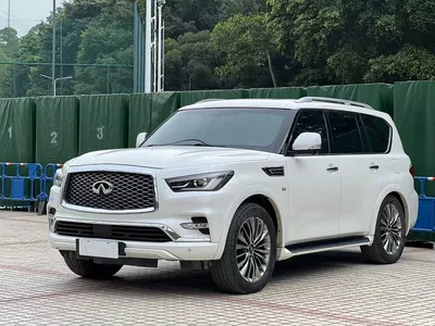 2016 Infiniti QX80 5.6L 4WD, фото 1, лот 10379390