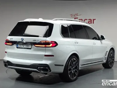 2025 BMW X7 xDrive 40i M Sport 6STR, фото 2, лот 10129831