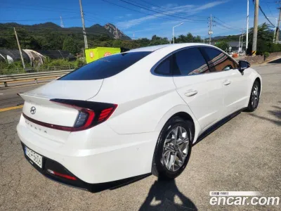 2022 Hyundai Sonata 2.0, фото 2, лот 11074582