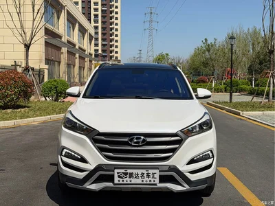 2015 Hyundai Tucson 1.6T Dual Clutch 2WD Smart, фото 2, лот 10370318