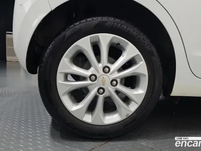 2019 Chevrolet Spark Premier, фото 4, лот 11432933